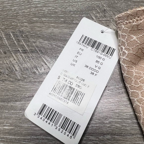 Chantelle Magnifique Minimizer Bra 38DDDD Unlined Underwire 18910 Adjustable - Picture 2 of 7